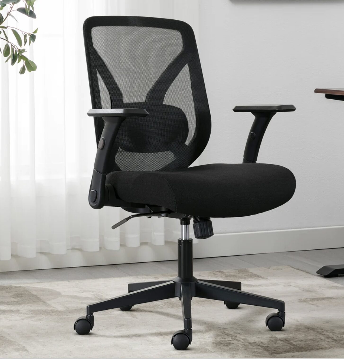 Upgrade Your Home Office: The Best Chairs and Desks at Costco